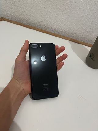 iPhone 8 Plus Negro