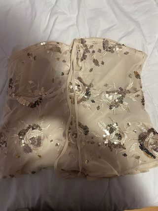 Top de fiesta con lentejuelas