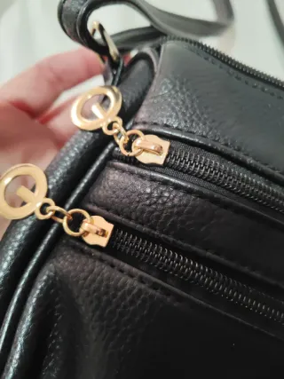 Bolso piel vintage negro