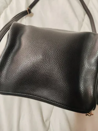 Bolso piel vintage negro