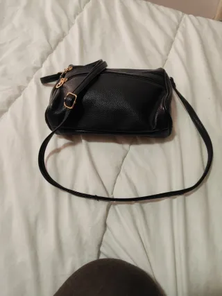 Bolso piel vintage negro
