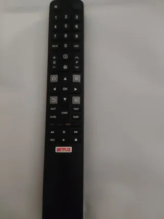 Mando a distancia TCL, Thompson. A estrenar