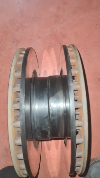 Discos de freno con tornillería