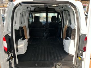 Ford Transit Courier 2021