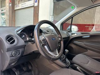 Ford Transit Courier 2021