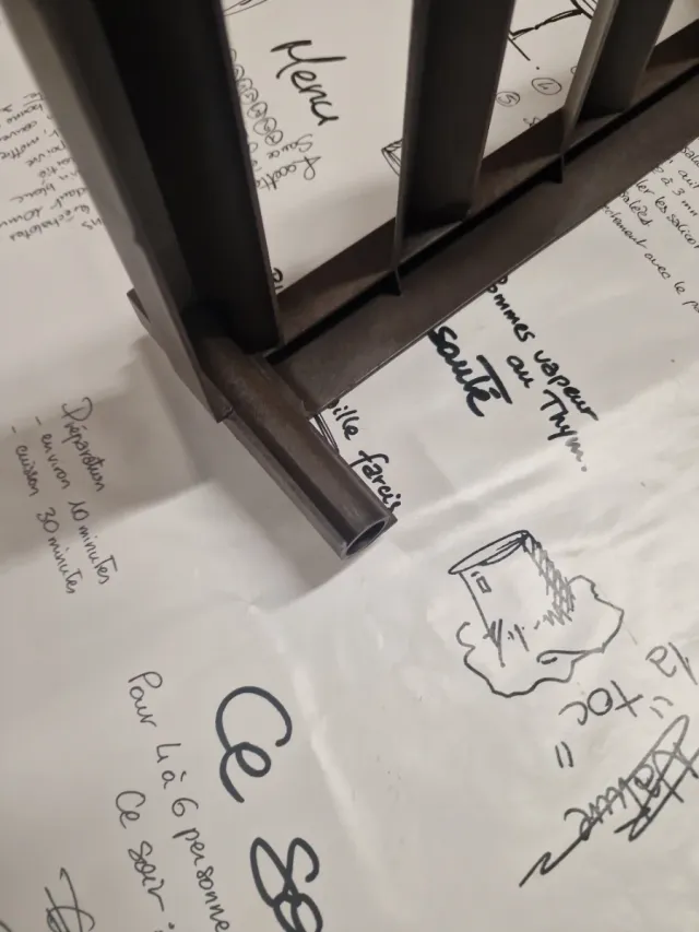 Botellero de plástico se dispone de 4 unidades