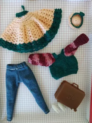 Set vestiti e accessori per Barbie