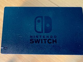 Nintendo Switch Morado y Amarillo