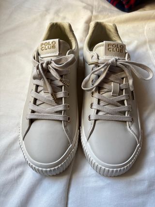 Zapatillas Polo Club Beige y Dorado