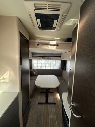 CARAVANA DETHLEFFS 465 KR-AIRE-MOVER-NEVERA GRANDE