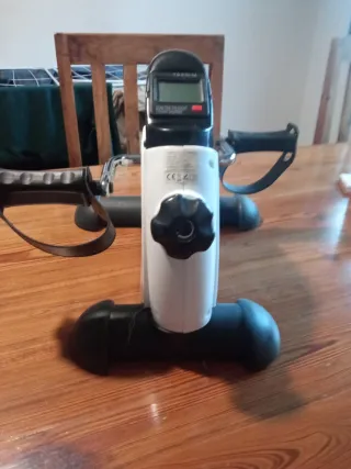 Bicicleta estática InnovaGoods