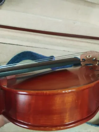 Violín 4/4 Sinfonia con accesorios