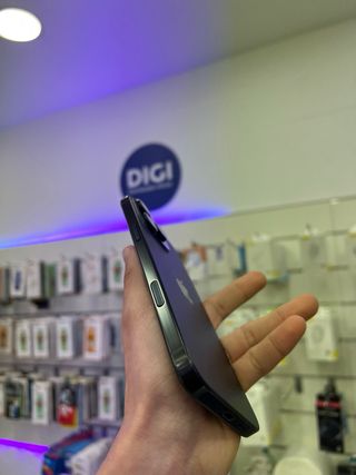 iPhone 16 Pro Max 256GB Negro seminuevo