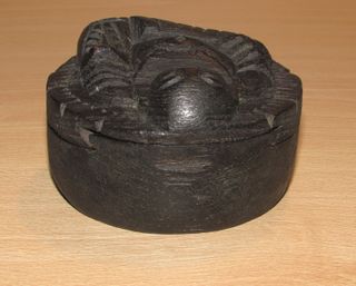 Estuche escala 5 pesa ponderales Buda Birmania XIX