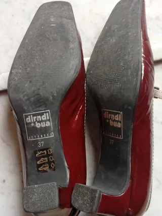 Scarpe rosse eleganti da donna