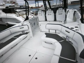 Limpieza y mantenimiento de barcos