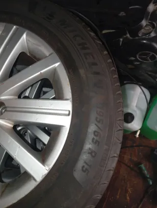 Neumáticos de coche