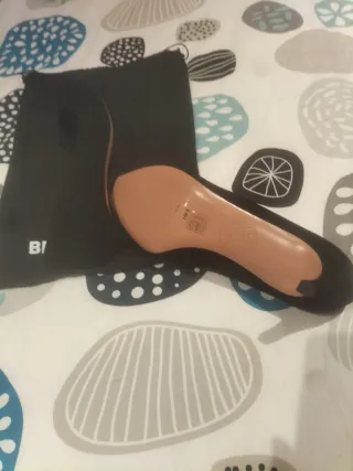 Tacones Bimba y Lola Negros