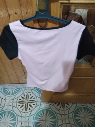 Camiseta Nike Air Rosa y Negra