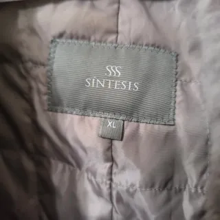 Chaqueta beige con pelo sintético