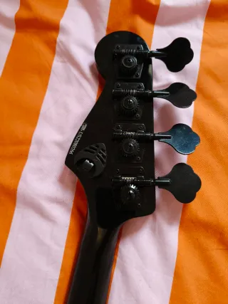 Bajo Eléctrico  Jazz Bass Negro
