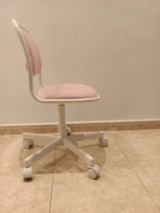 Silla de escritorio juvenil rosa y blanca