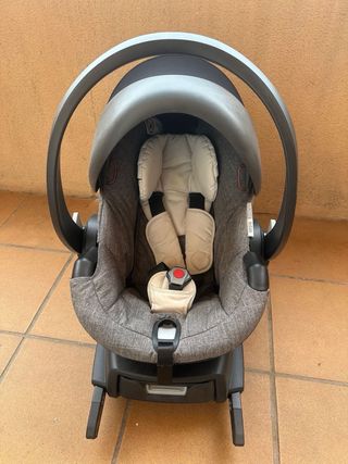 Seggiolino auto Stokke iZi Go BeSafe