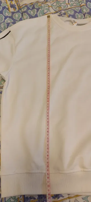 Sudadera blanca talla M para altura 165cm