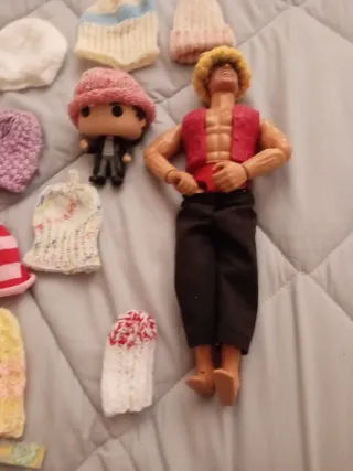 Gorros hechos a mano para muñecas