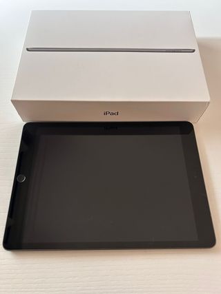 iPad 9.ª Gen (2021) 64GB Space Gray - ¡Como Nuevo!