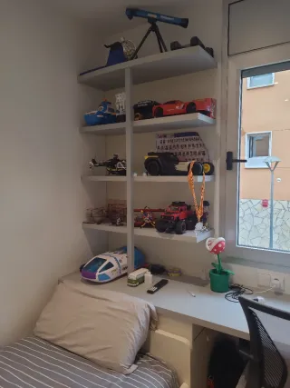 Habitación infantil con 2 camas