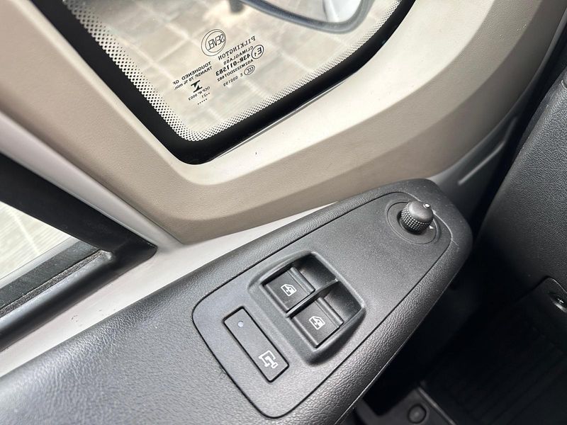Peugeot Boxer 2021, foto 12