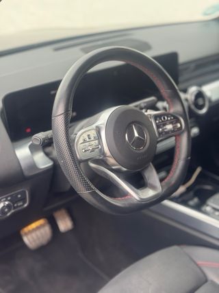 Mercedes-Benz GLB (X247) 2024