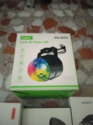 Auriculares Bluetooth, Smartwatch y Luz LED