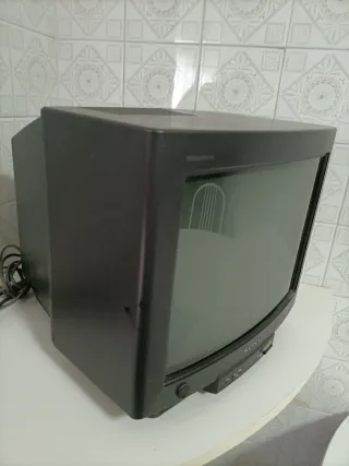 Televisor Sony Trinitron KV-M1420E