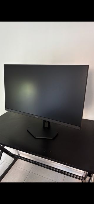 Monitor AOC Q27G4XF 27 Como Nuevo