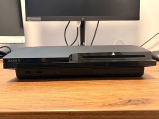 Playstation 3 Slim Negra