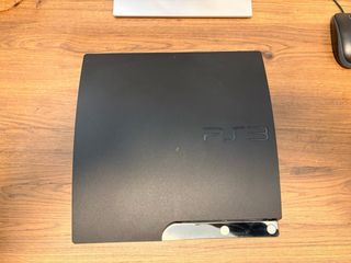 Playstation 3 Slim Negra
