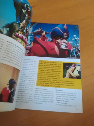 Guía de viaje Disneyland 2004