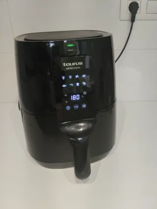 Freidora de aire Taurus Digital