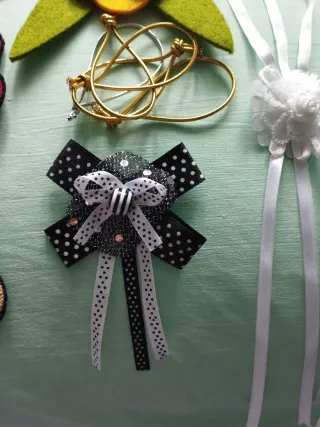 Adornos textiles florales