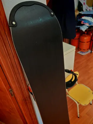 Tabla de Snowboard Black Torsion