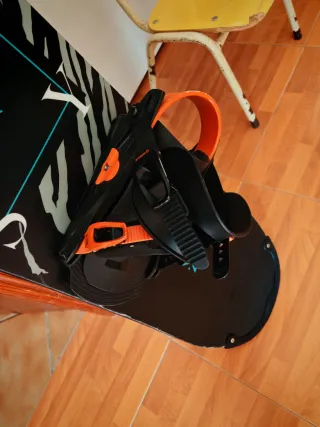 Tabla de Snowboard Black Torsion