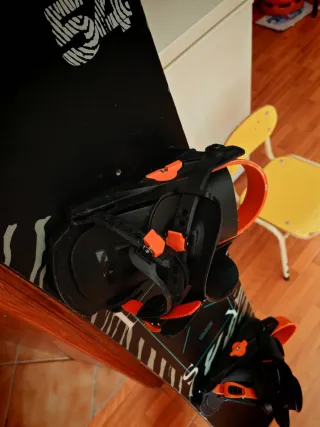 Tabla de Snowboard Black Torsion