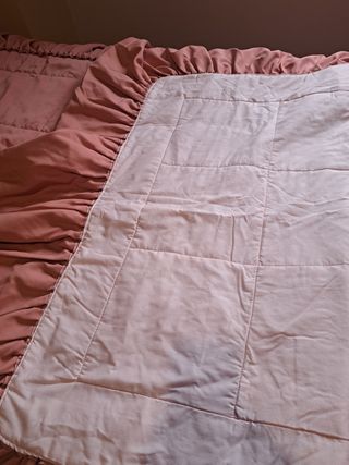 Cortinas y Colchas color teja