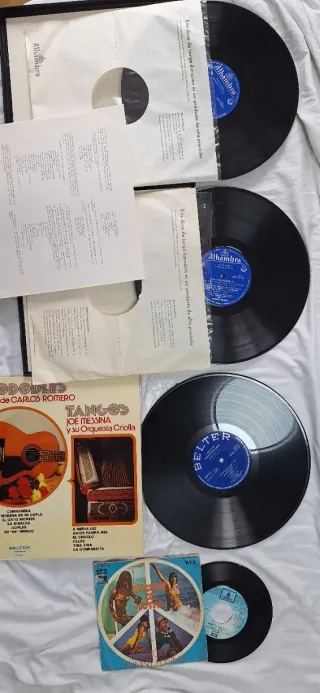 Lote 3 Vinilos Antiguos: Pasodobles, Tangos