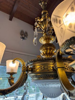 Lámpara de techo de bronce antigua