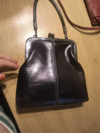 Bolso de mano negro
