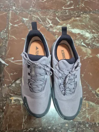 Zapatillas Adidas Terrex Montaña Gris