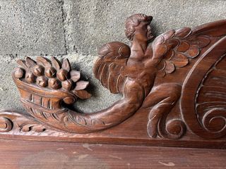 Antiguo aparador madera estilo Renacimiento